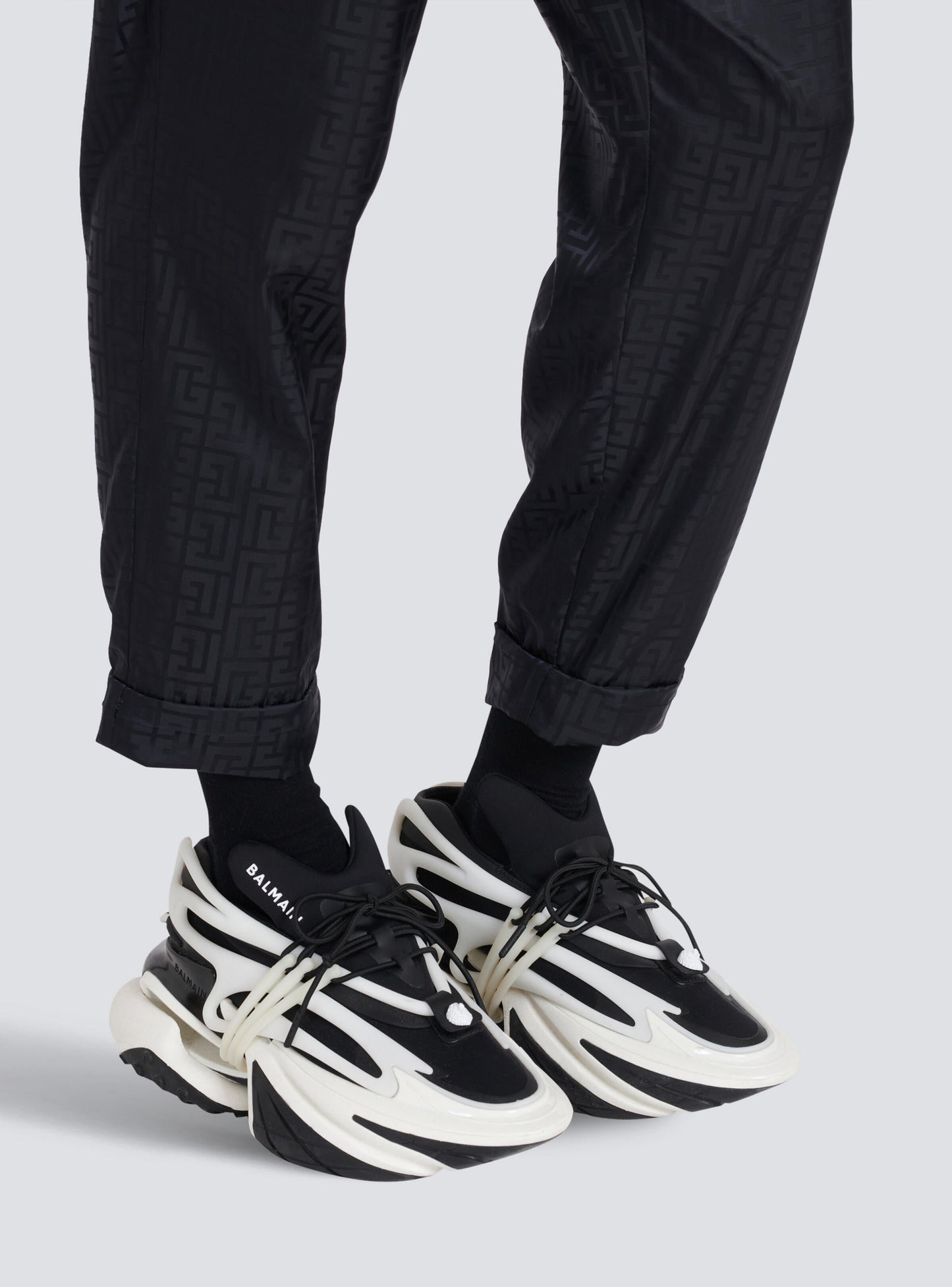 Balmain Unicorn Low 'Black White'