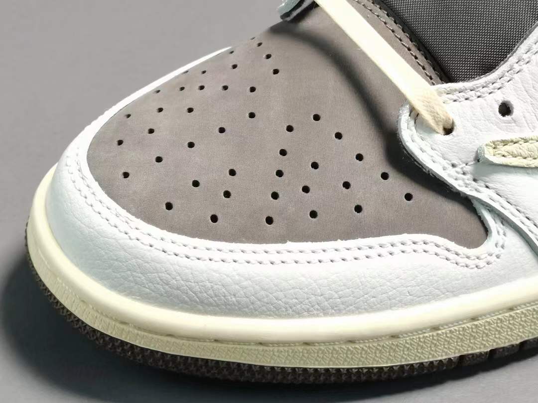 Travis Scott x Air Jordan 1 Low OG 'Reverse Mocha'