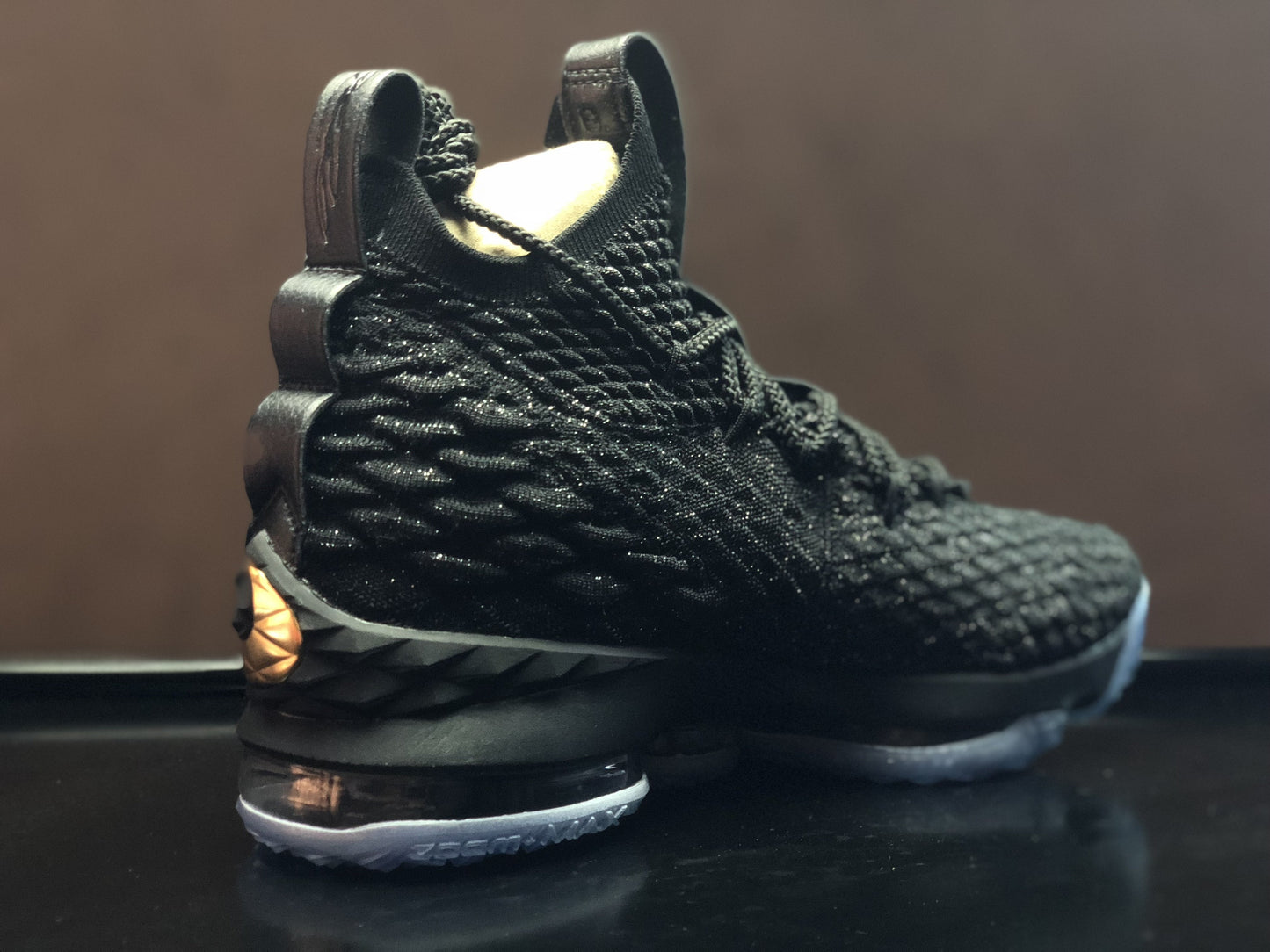 Nike Lebron XV Low EP 15 / Black Gold