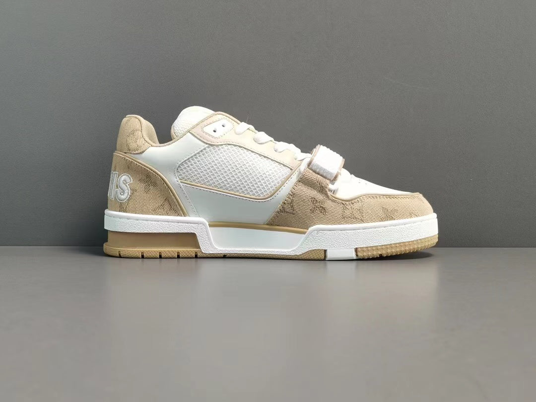 Louis Vuitton Trainer Monogram Denim Beige