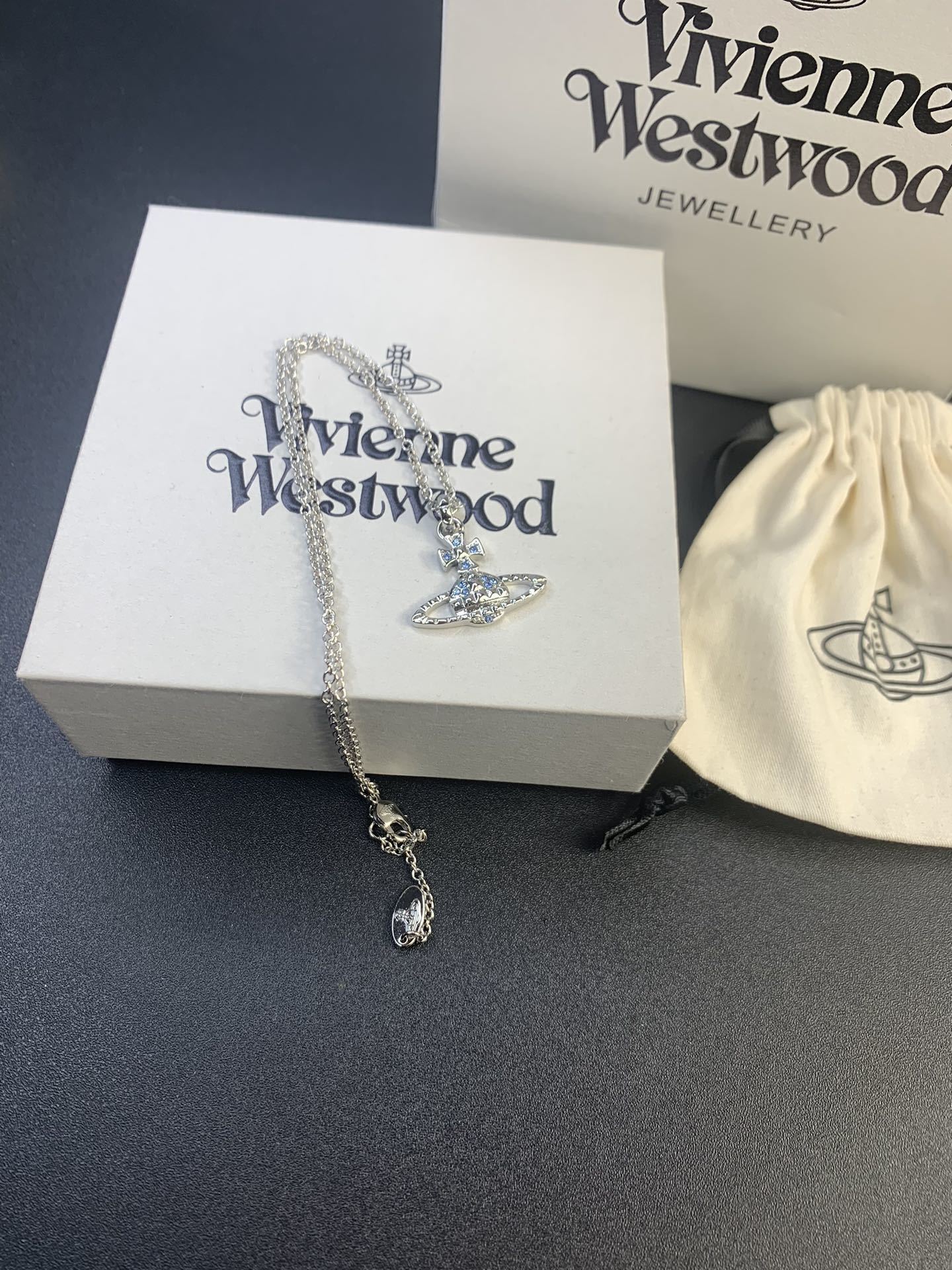 Vivienne Westwood Rivet Saturn Blue Diamond Set