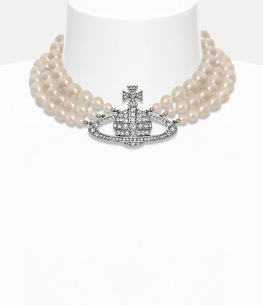 Vivienne Westwood Three Row Pearl Bas Relief Set