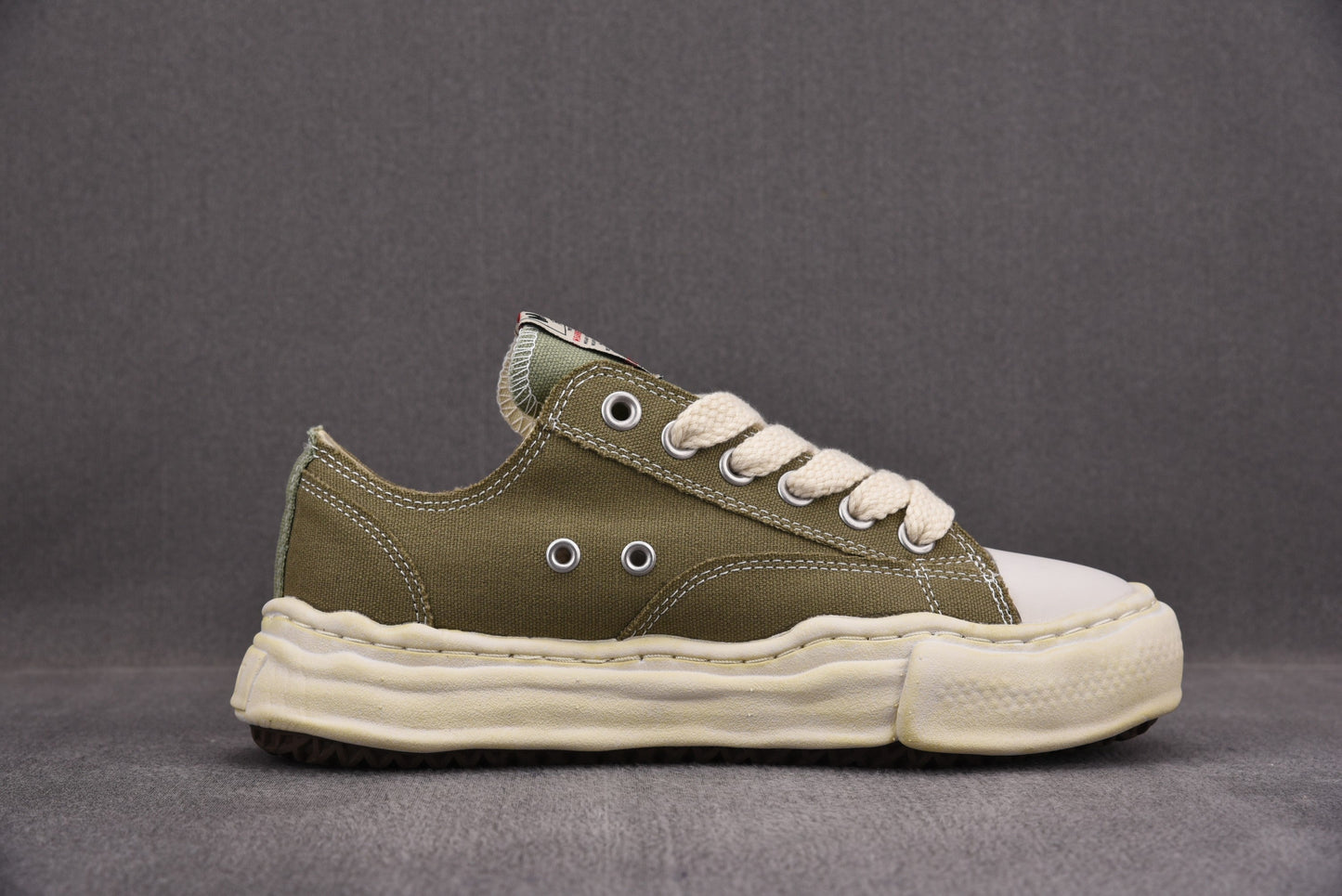 Maison Mihara Yasuiro Baker OD OG Sole Canvas Low Green
