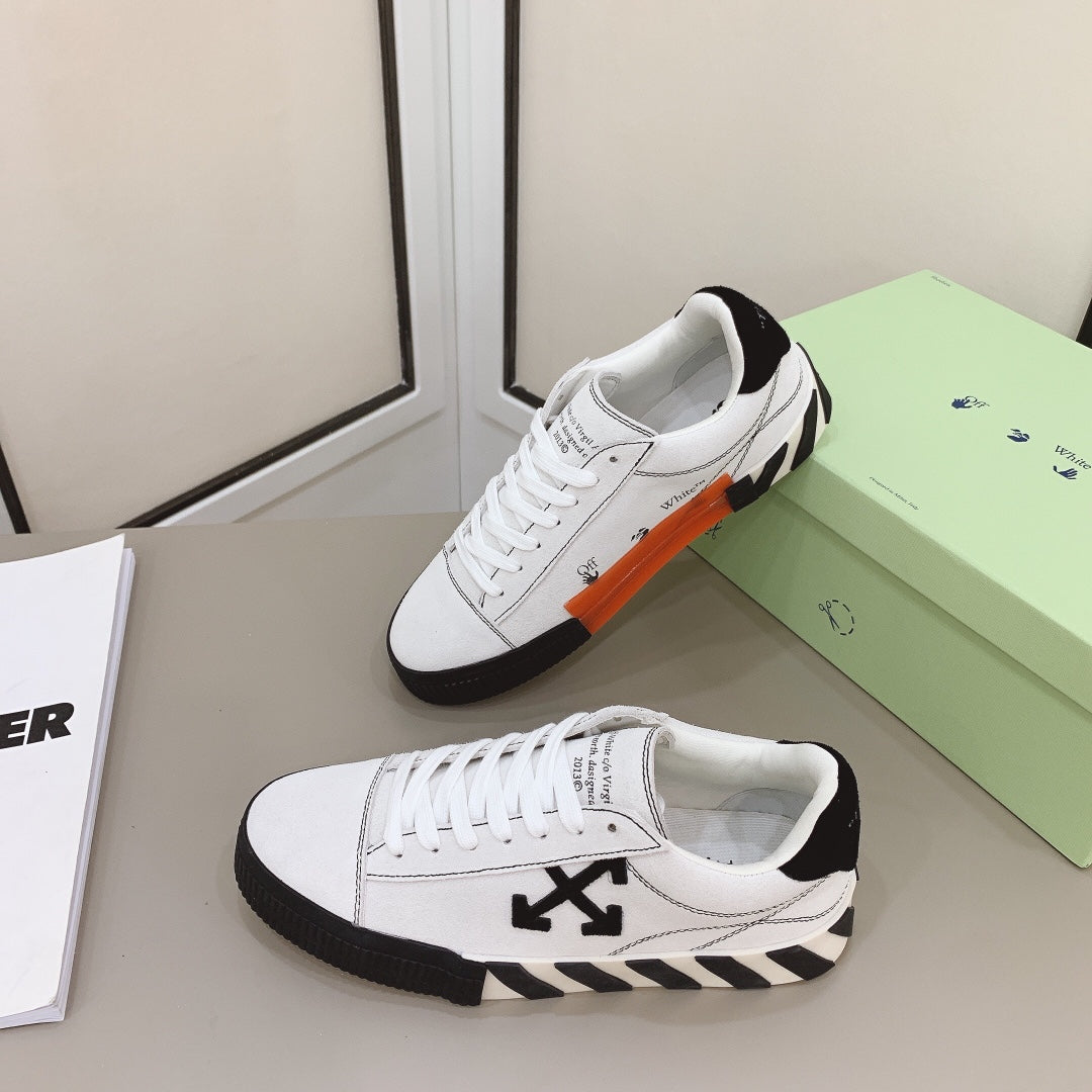 Off-White Wmns Arrow Vulcanized Low 'White Black'