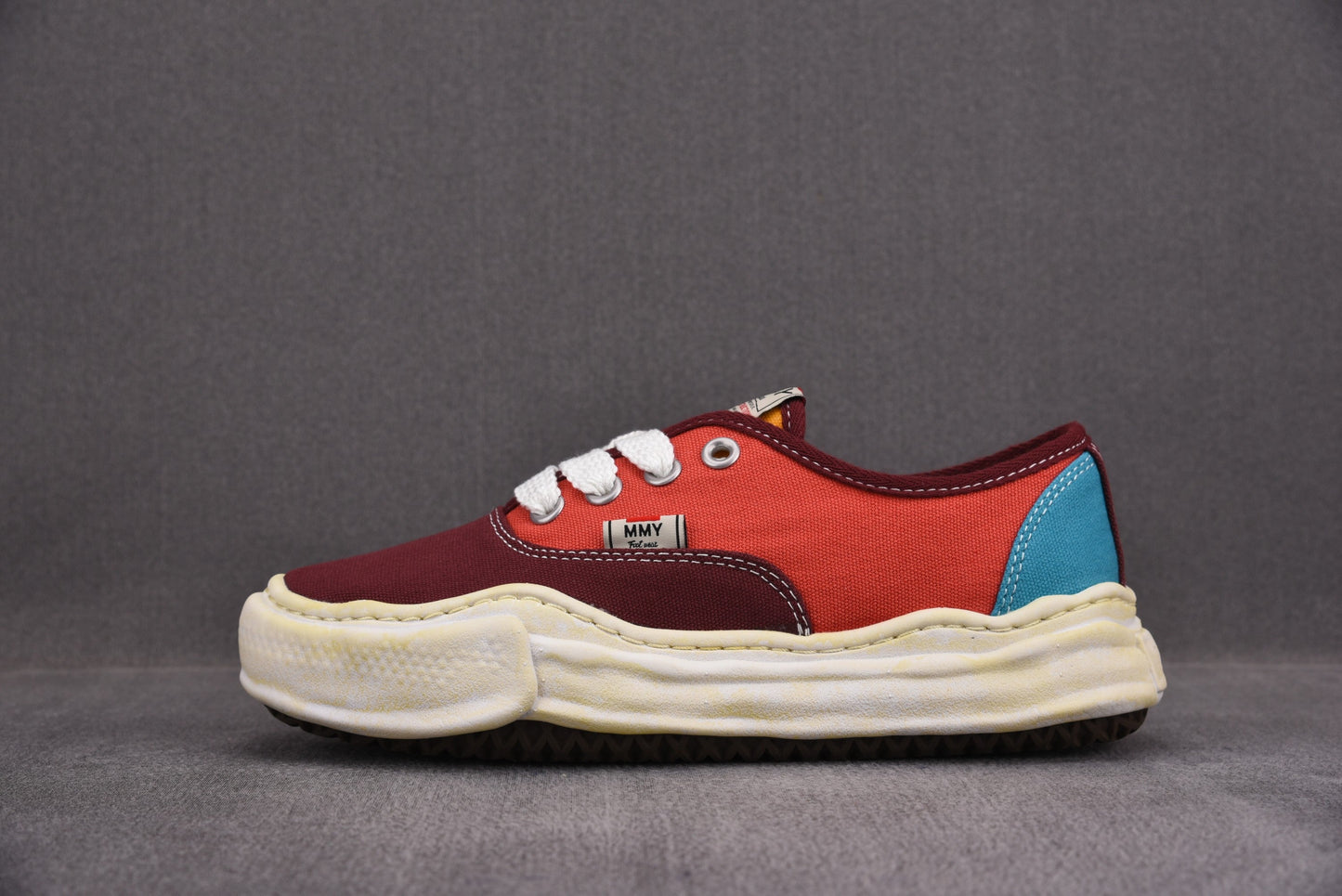 Maison Mihara Yasuiro Baker OD OG Sole Canvas Low Red