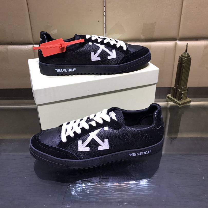 Off-White c/o Virgil Abloh Helvetica Black