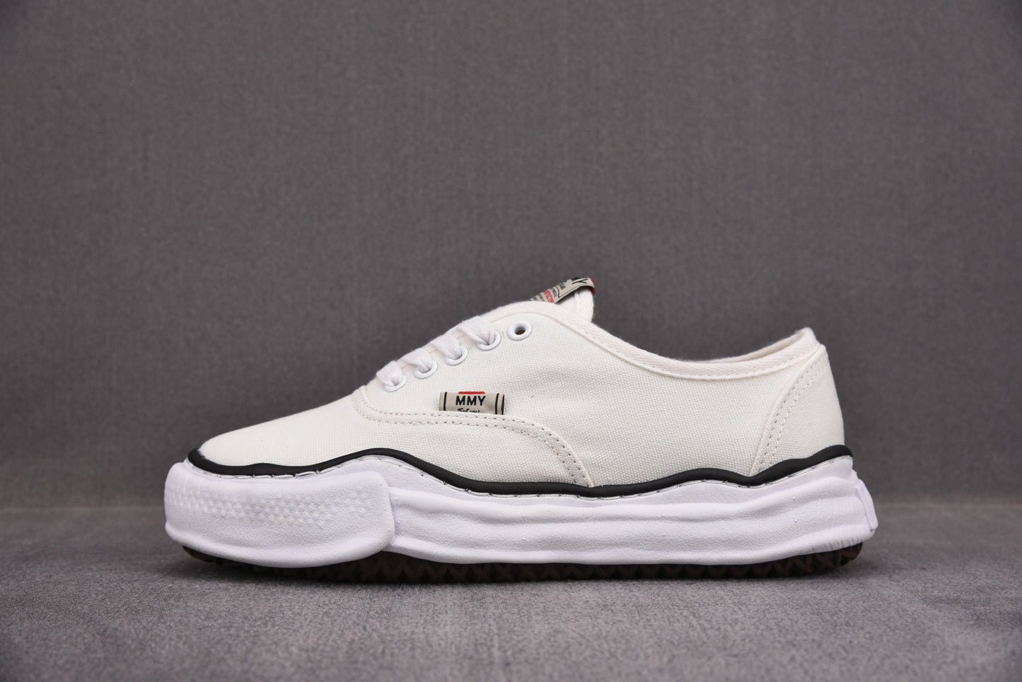 Maison Mihara Yasuiro Baker OG Sole Canvas Low White