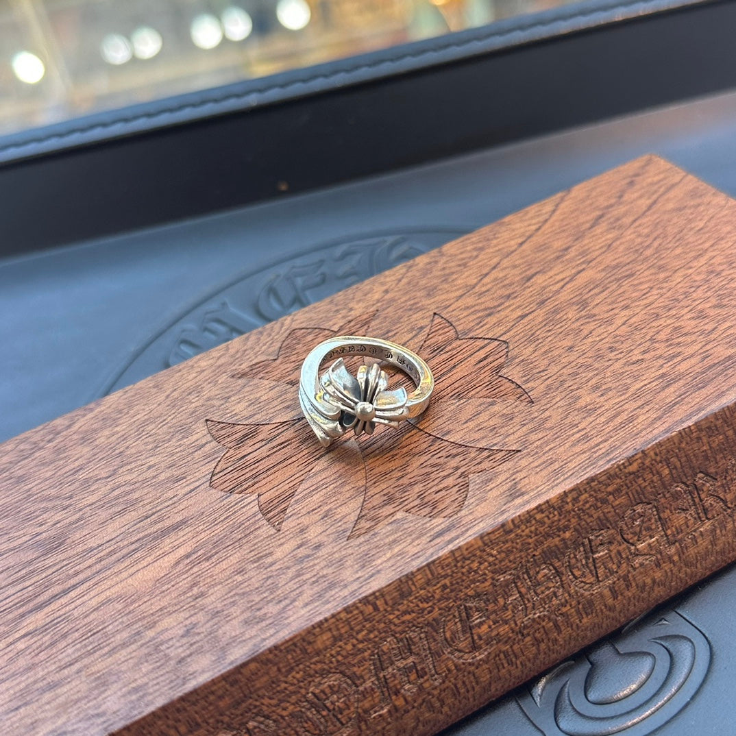 Chrome Hearts - Cross Split Ring
