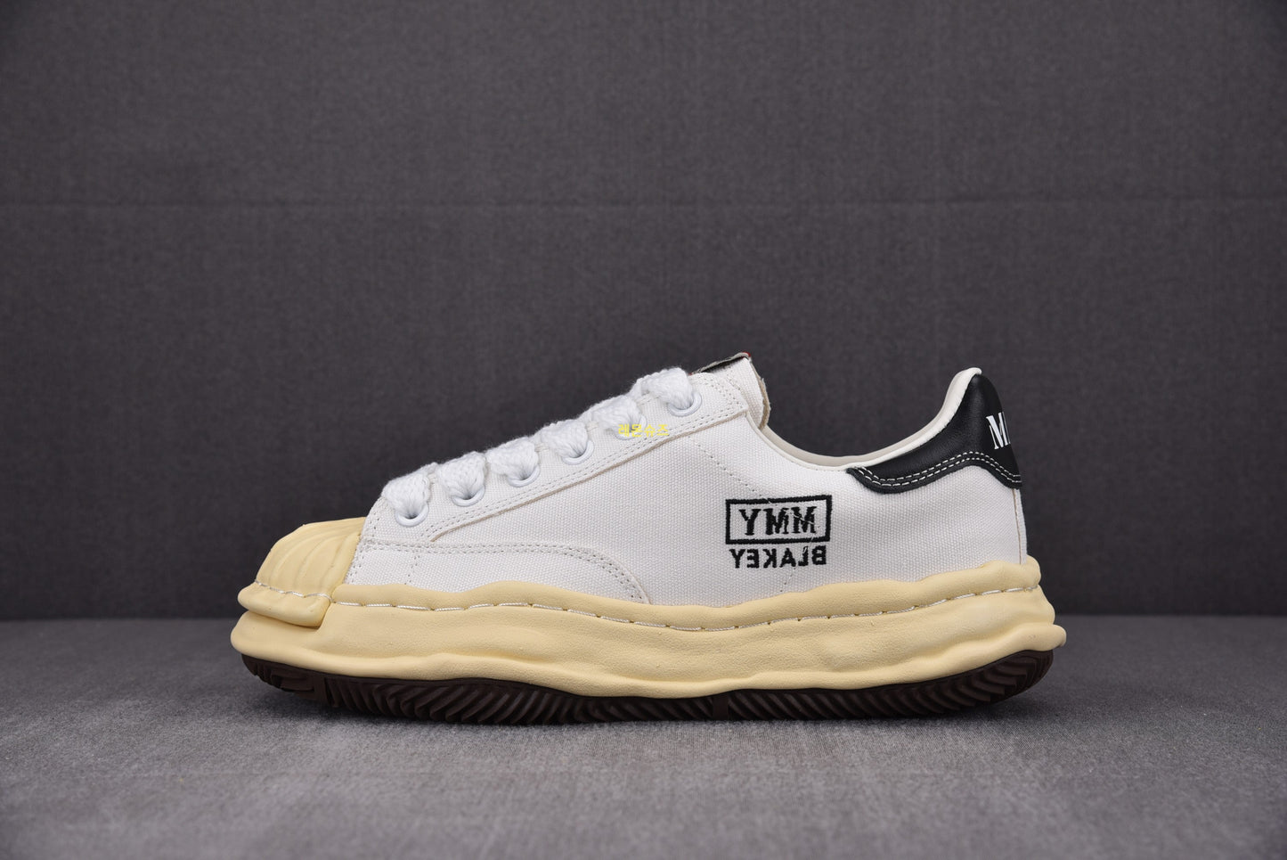 Maison Mihara Yasuhiro Blakey OG Sole Low White