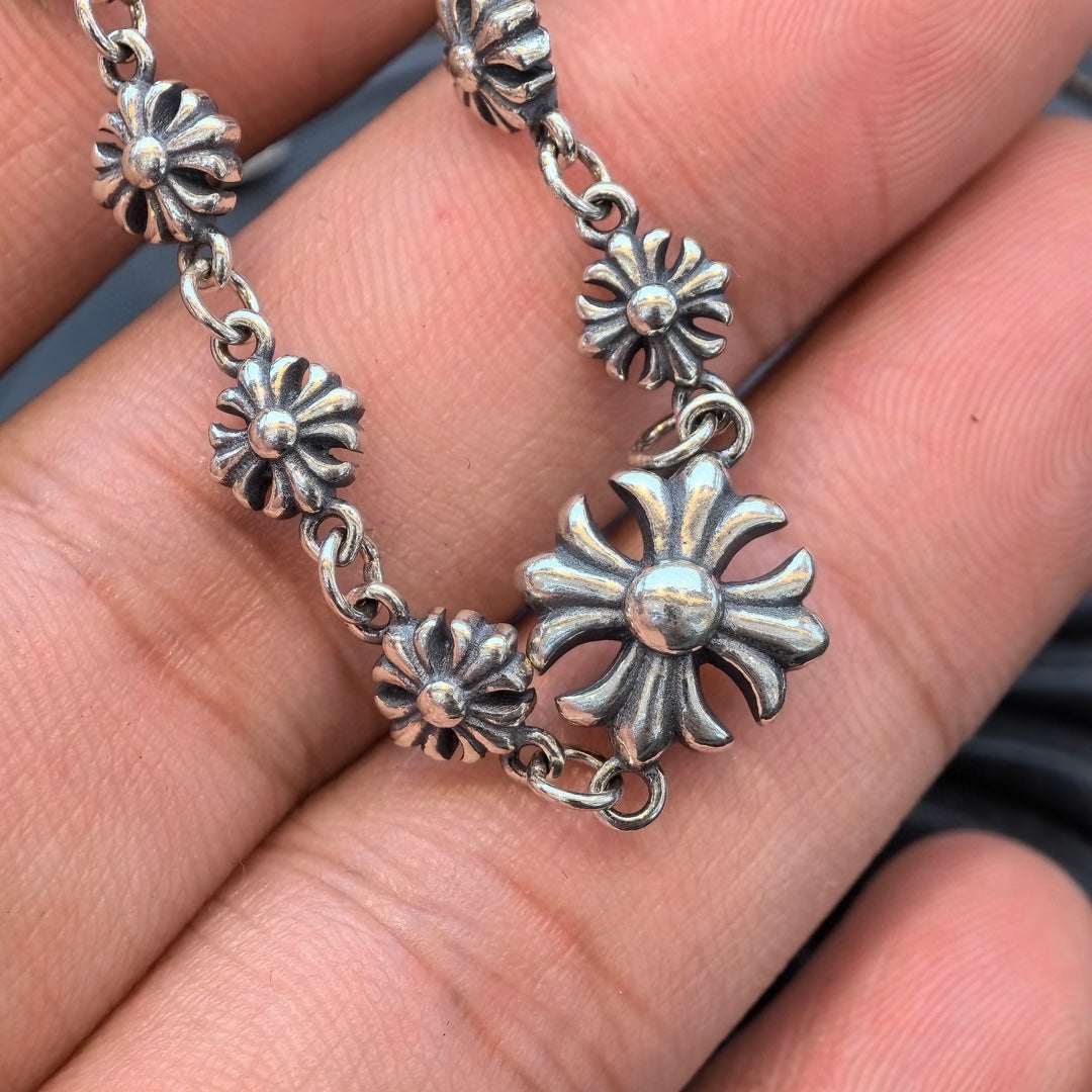 Chrome Hearts - Fine Cross Flower Bracelet