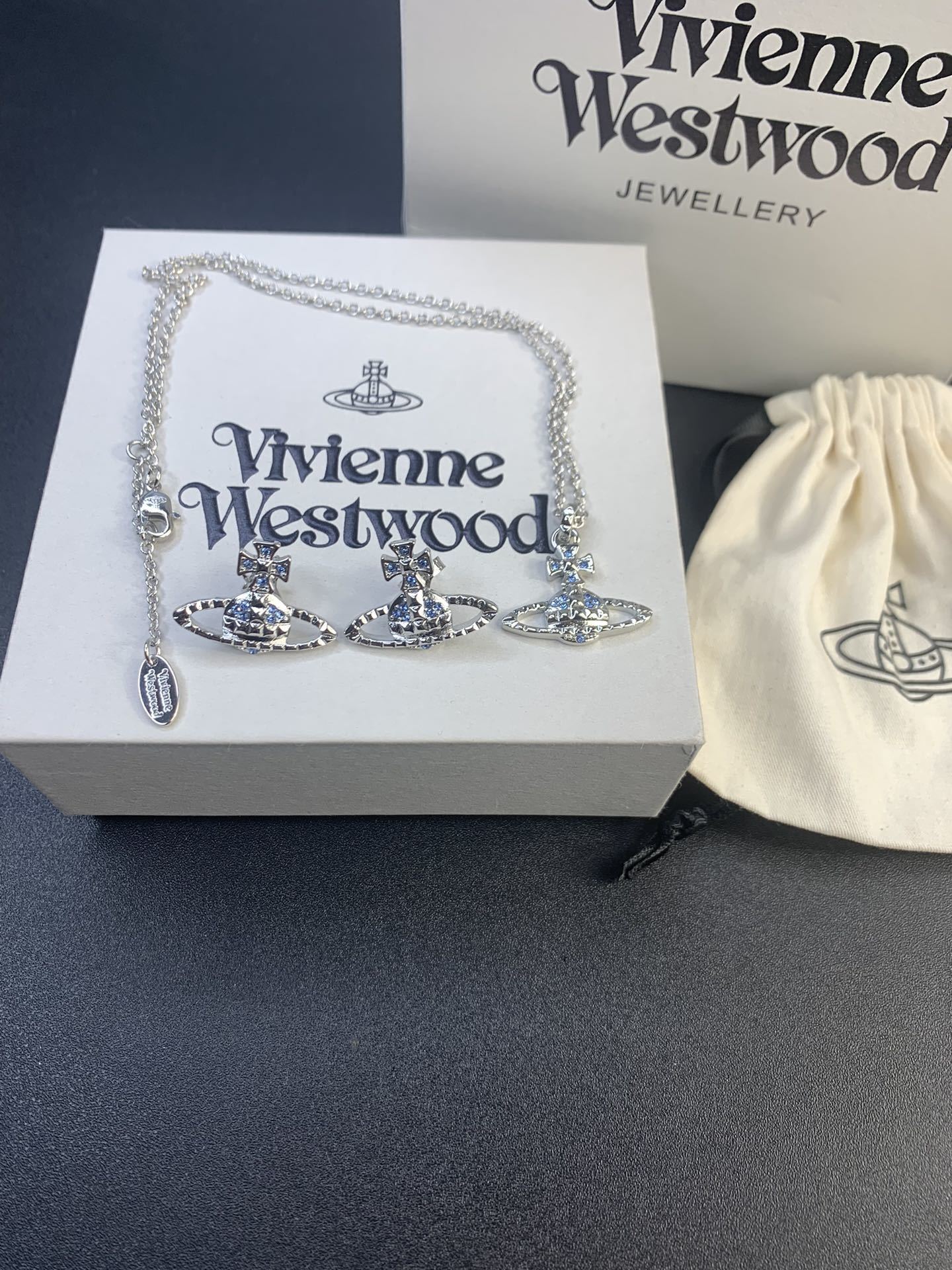 Vivienne Westwood Rivet Saturn Blue Diamond Set