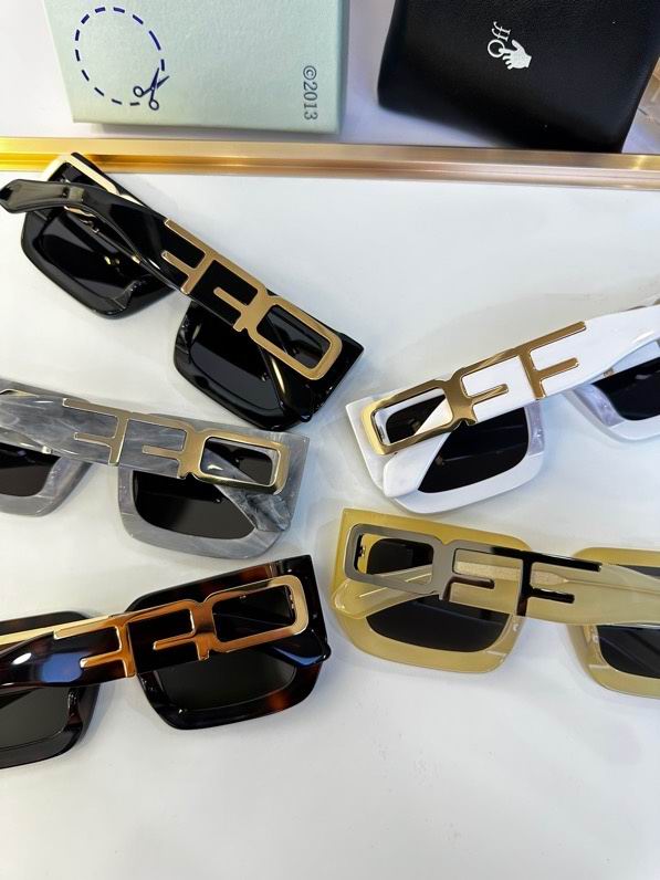 OFF-WHITE Boston Sunglasses