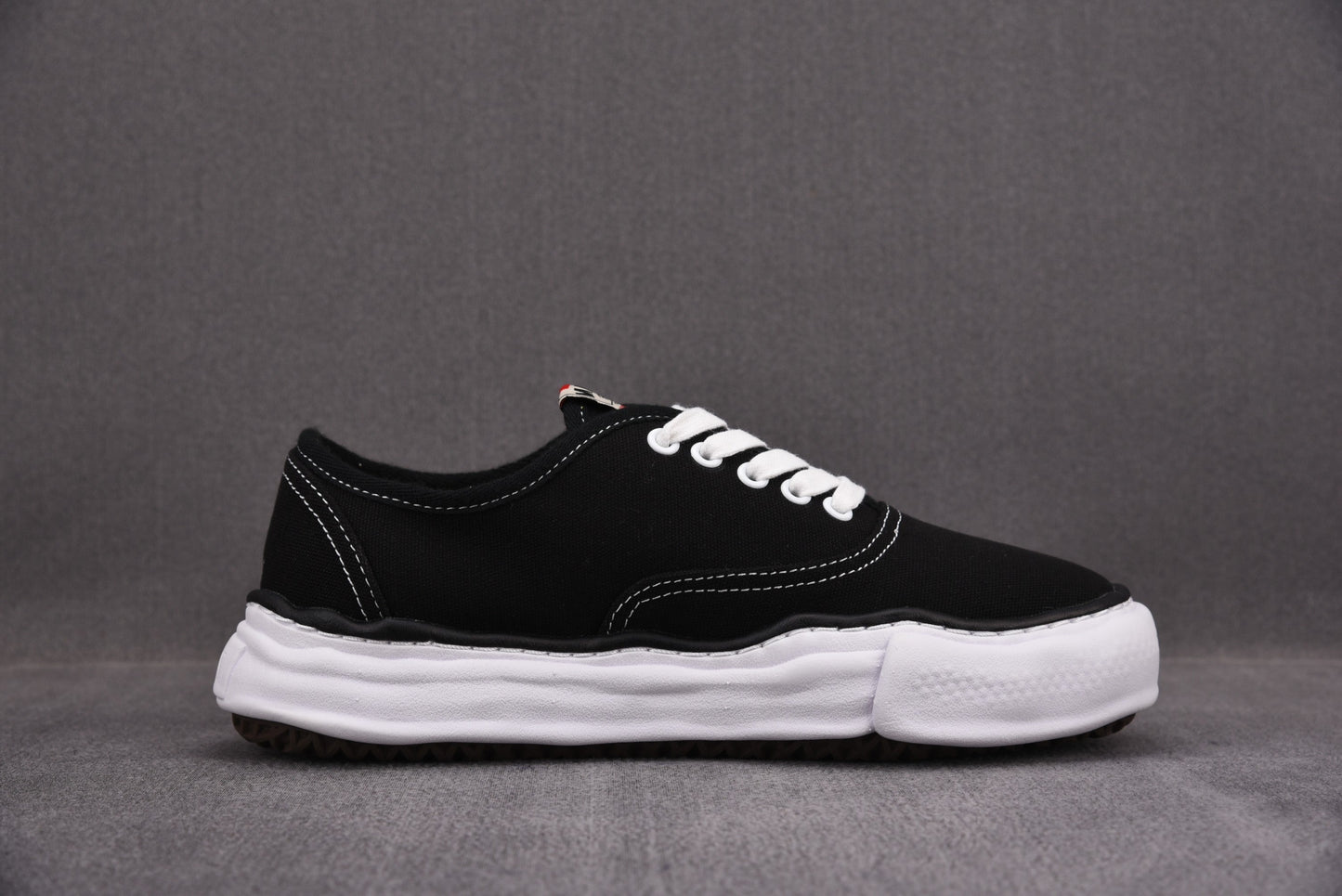 Maison Mihara Yasuiro Baker OG Low Black