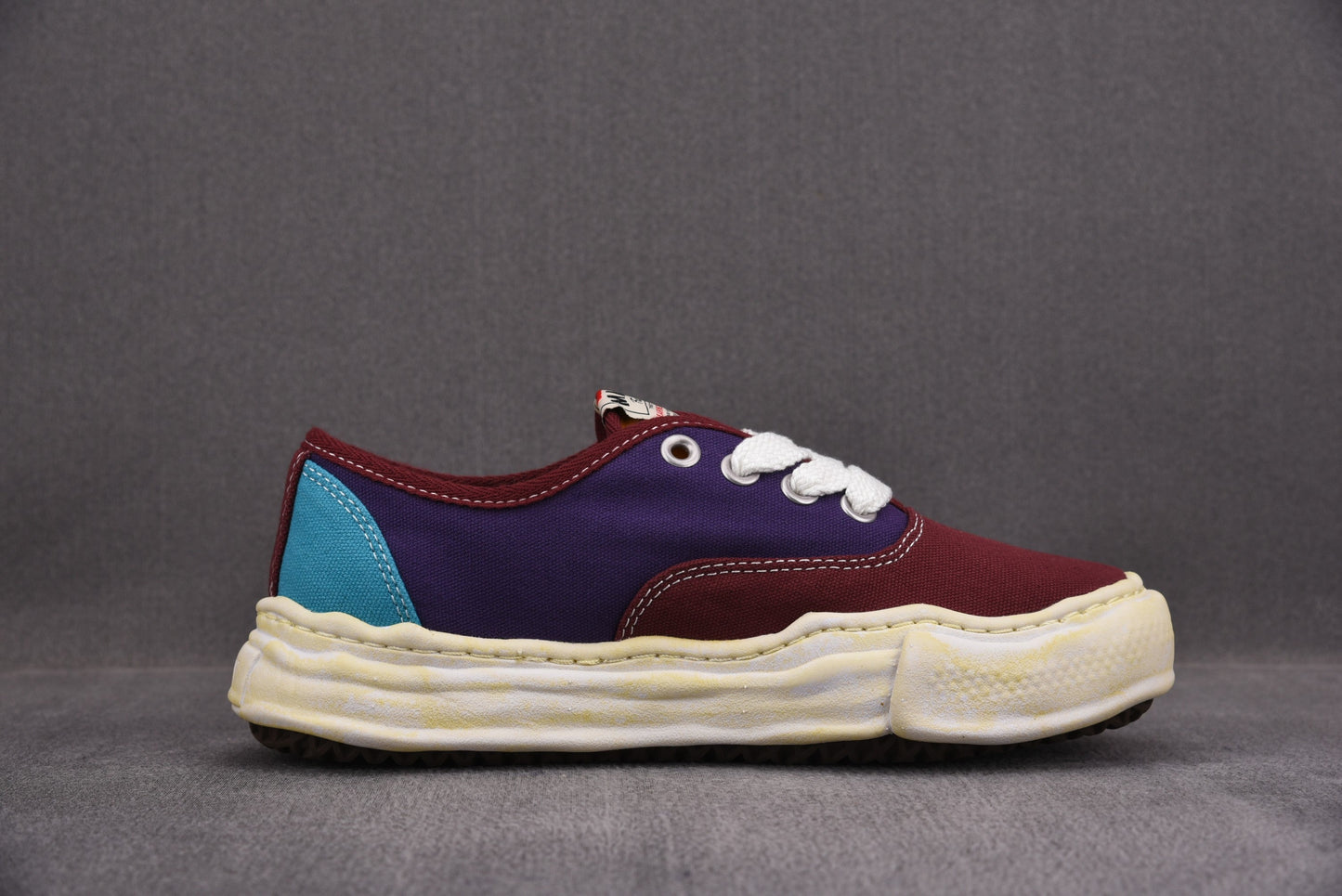 Maison Mihara Yasuiro Baker OD OG Sole Canvas Low Red