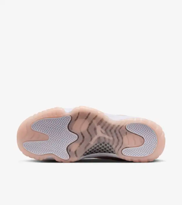 Air Jordan 11 Low Retro 'Legend Pink'