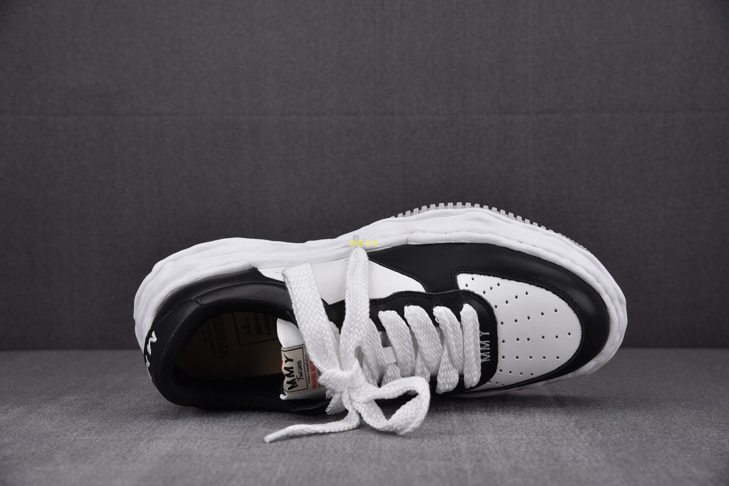 Maison Mihara Yasuhiro Wayne OG Sole Low White Black