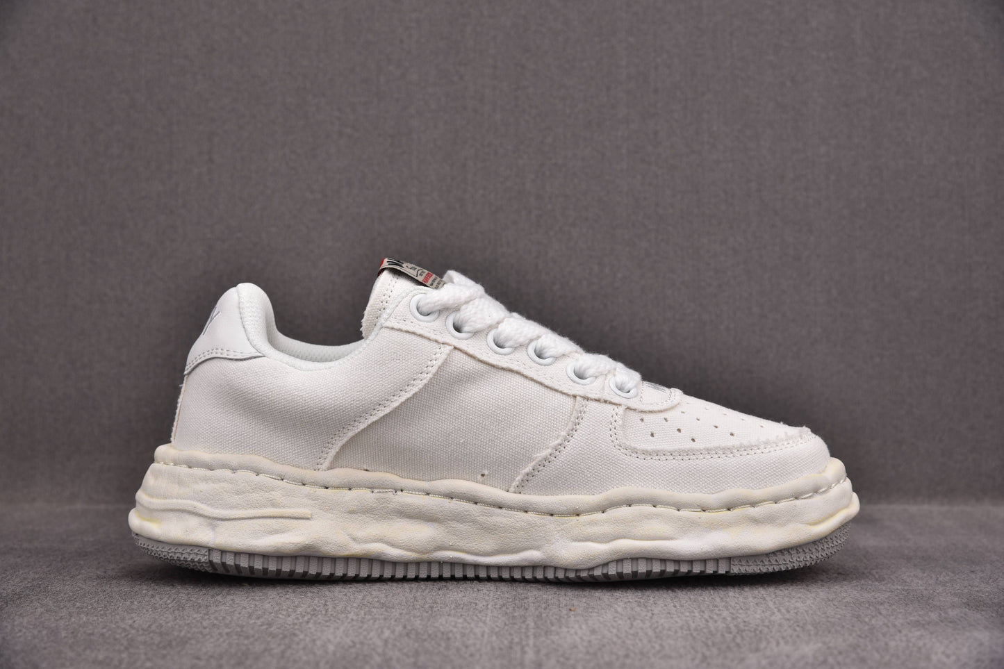 Maison Mihara Yasuhiro Wayne OG Sole Washed Canvas Low White