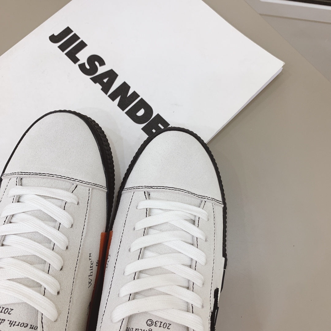 Off-White Wmns Arrow Vulcanized Low 'White Black'