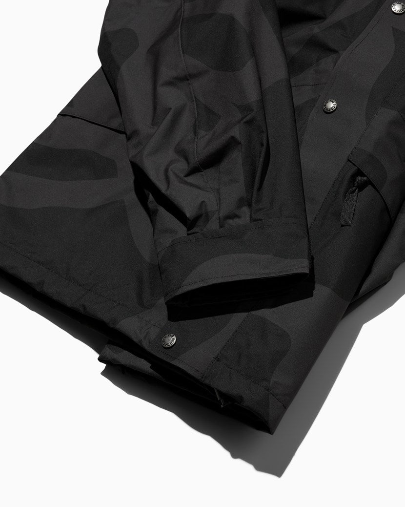 KAWS x The North Face Retro 1986 Mountain Jacket Black