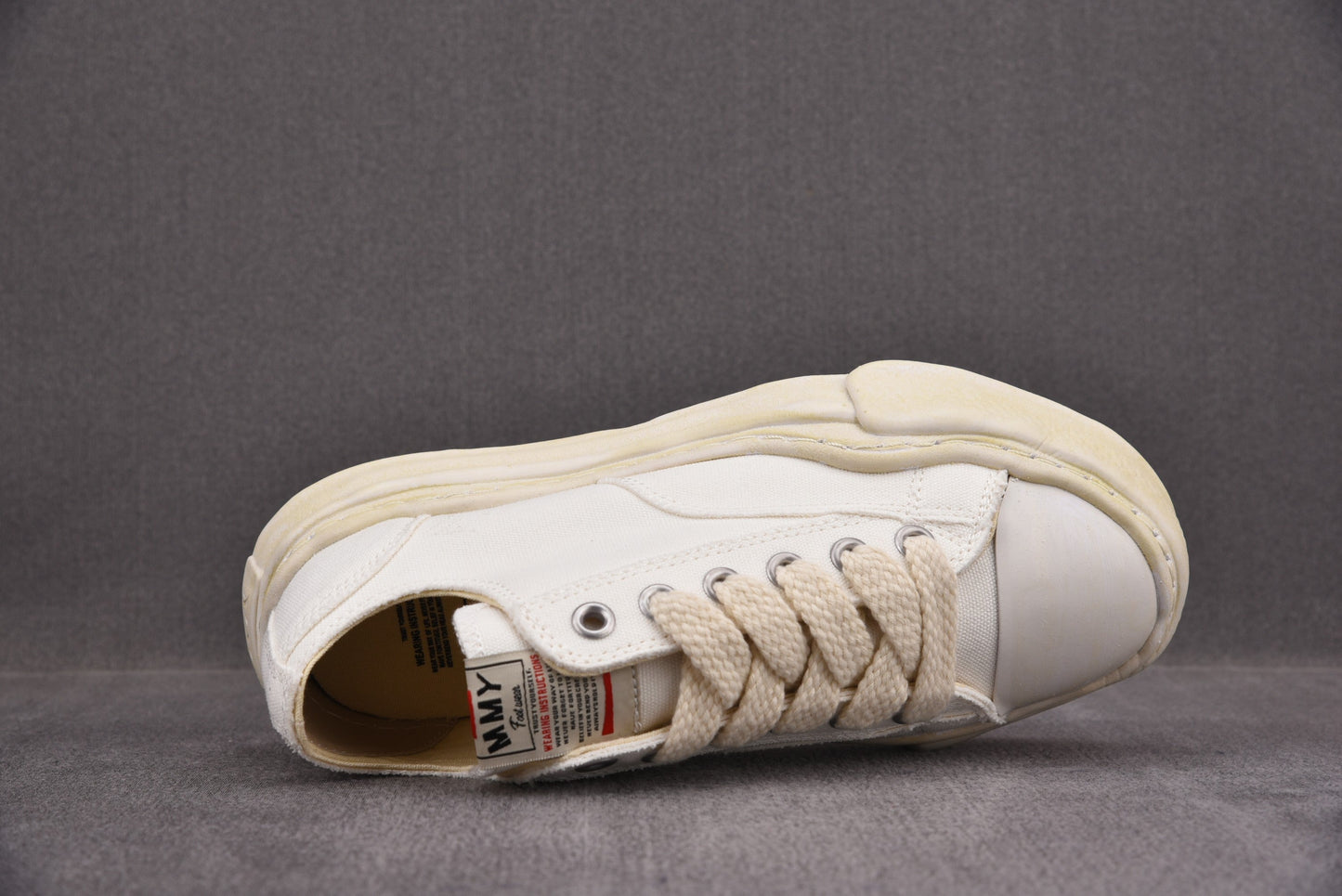 Maison Mihara Yasuiro Baker OD OG Sole Canvas Low White