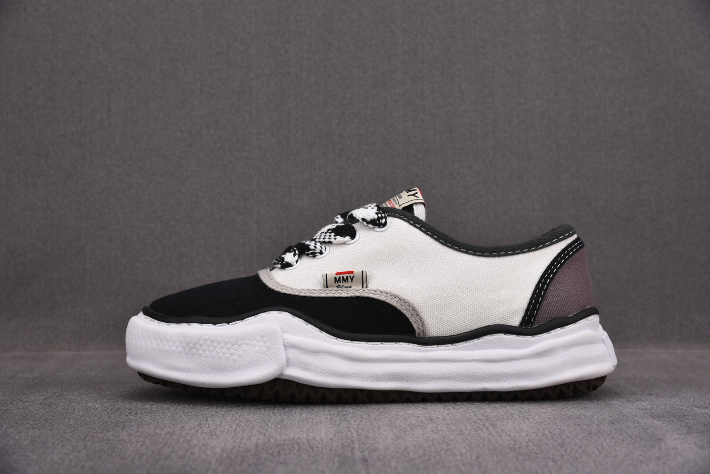 Maison Mihara Yasuiro Baker OG Sole Multicolor Low Black / White