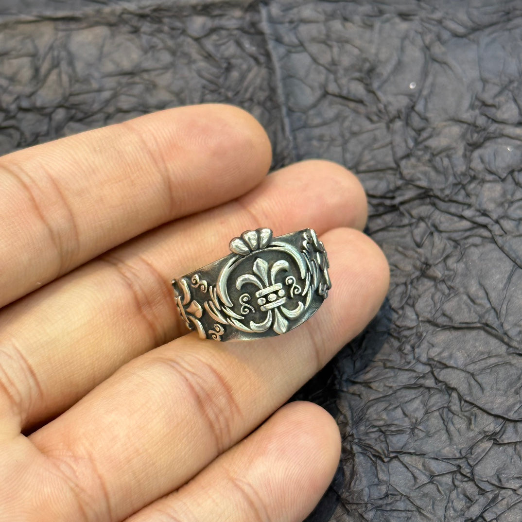Chrome Hearts - Fleur De Lis Ring