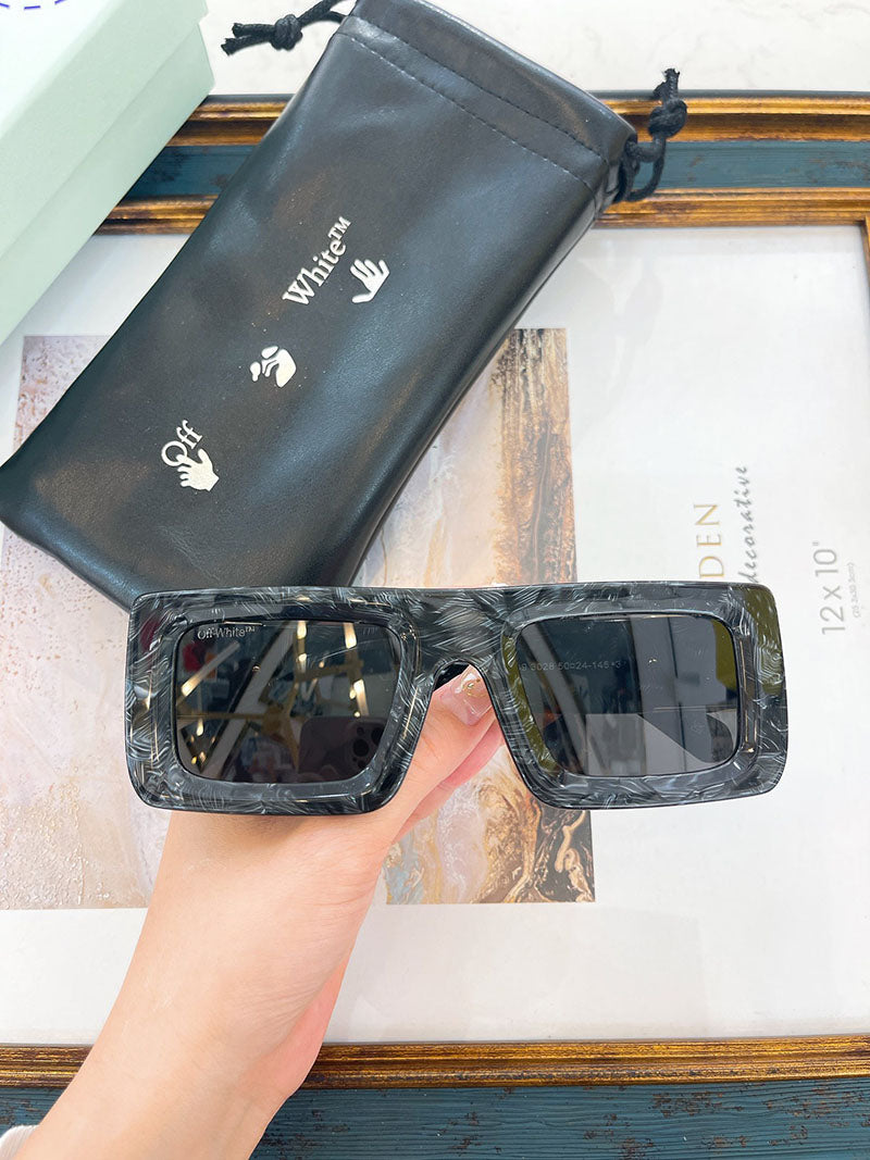 Off-White Arrows-Motif sunglasses