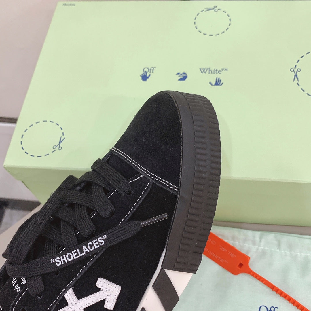 Off-White Vulc Sneaker Low Black White (Women's)