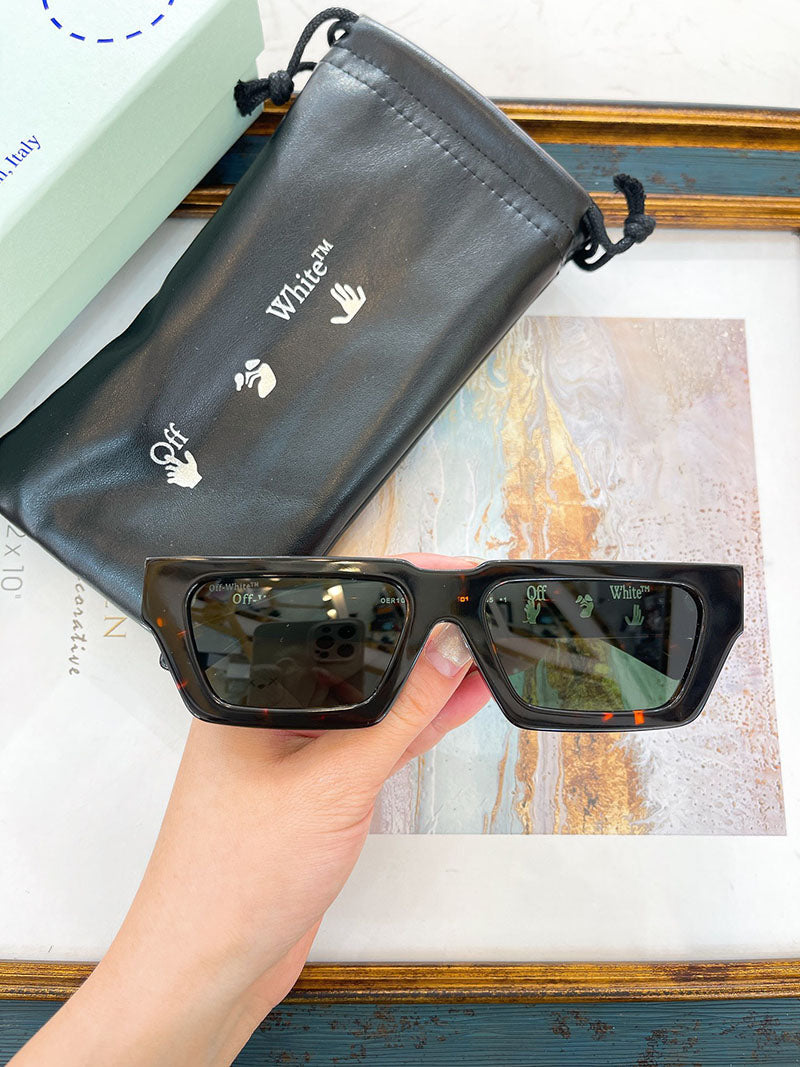 Off-White Manchester sunglasses