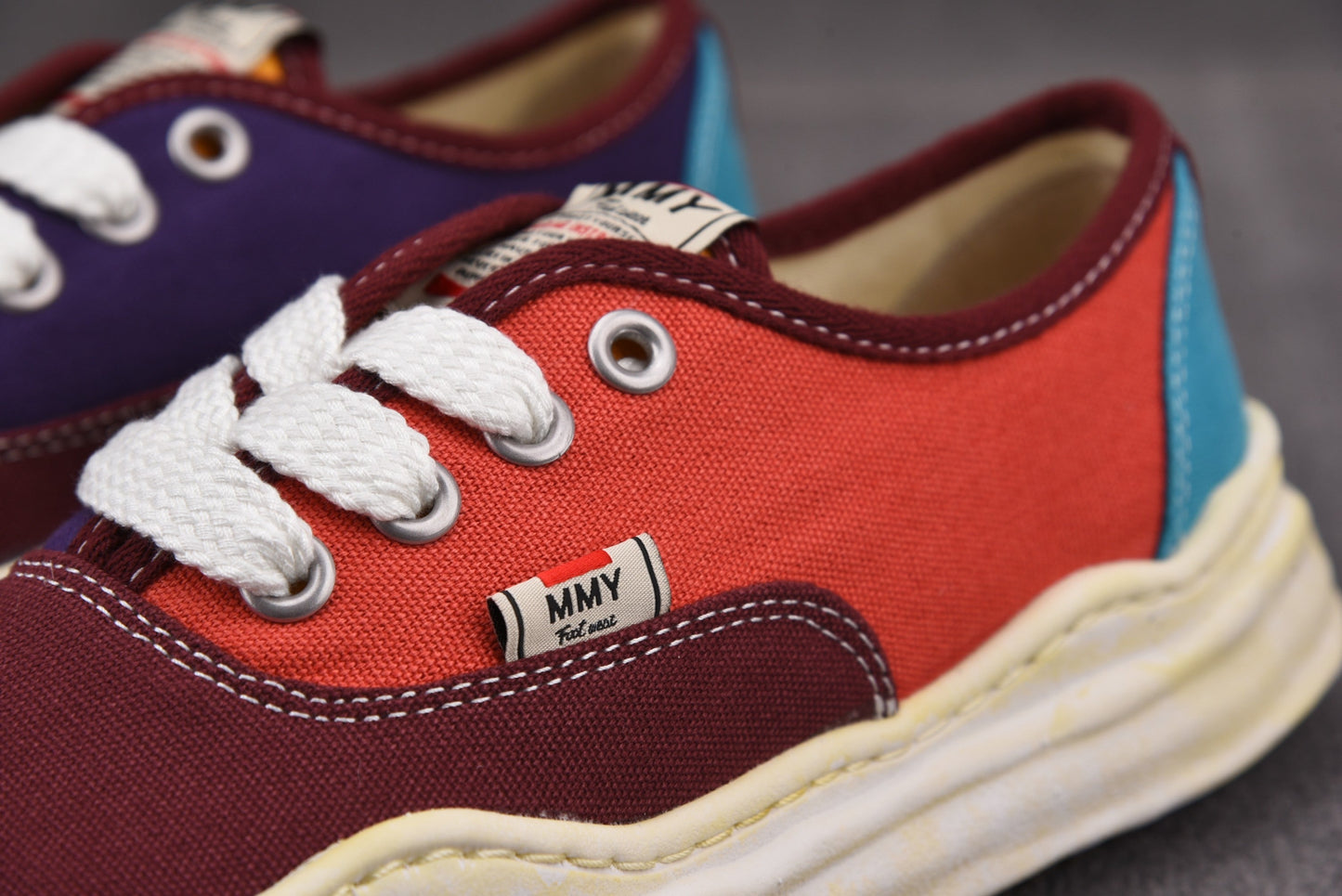 Maison Mihara Yasuiro Baker OD OG Sole Canvas Low Red