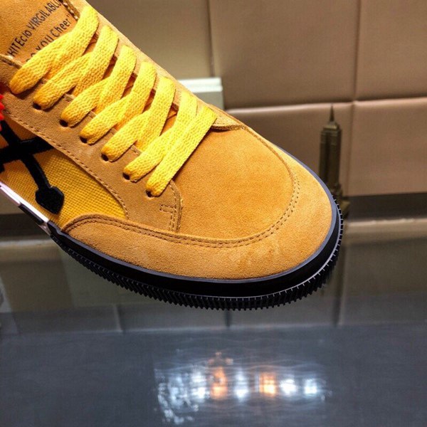 Off-White Vulcanized Low 'Orange'