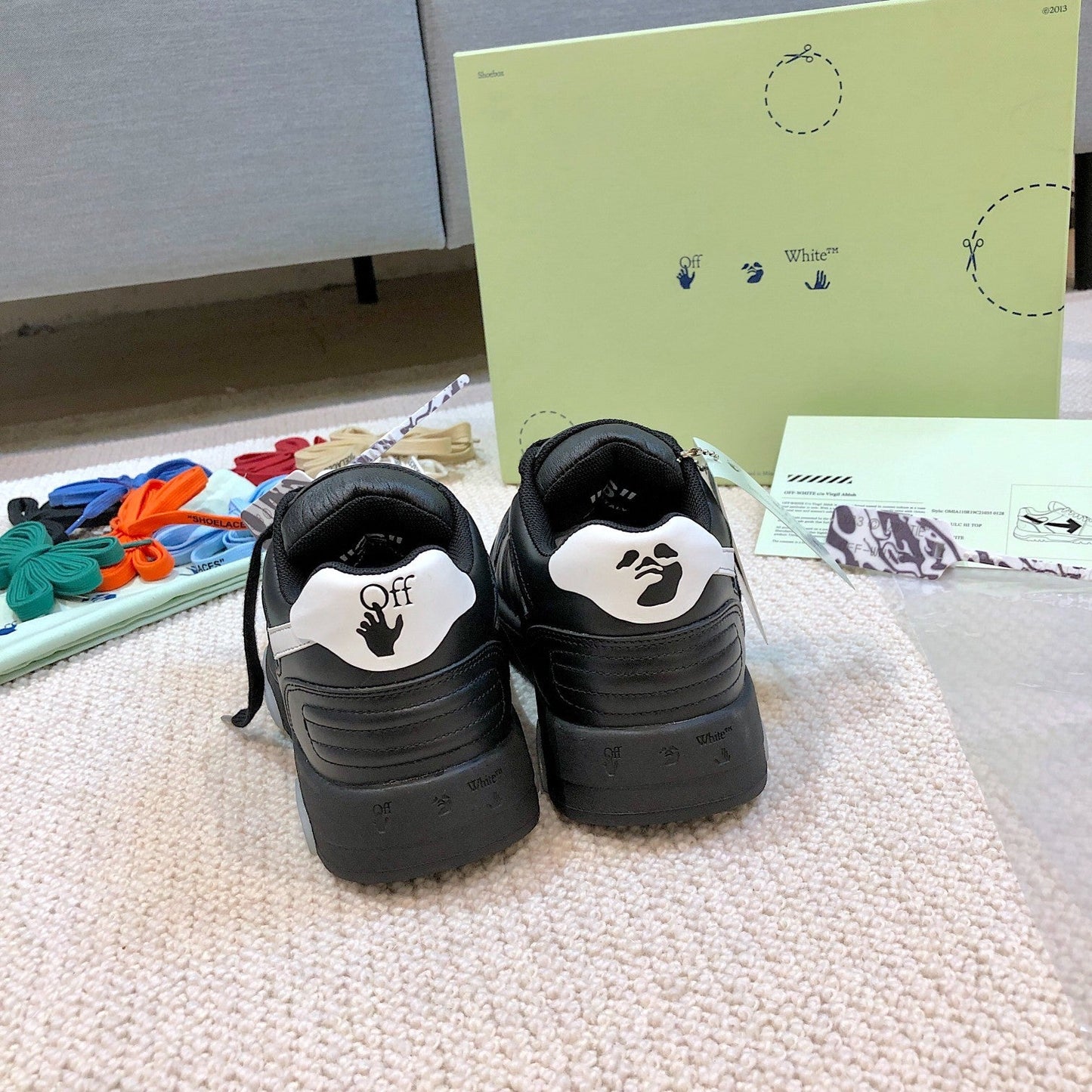 Off-White Out of Office Low 'Black White'