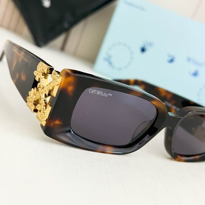 OFF-WHITE Roma Sunglasses