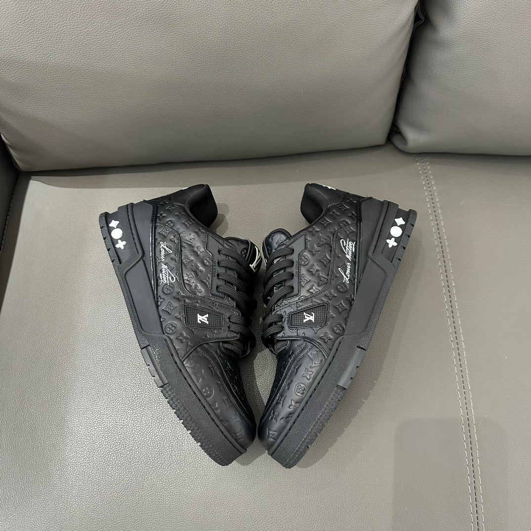 Louis Vuitton LV Trainer Black Wool