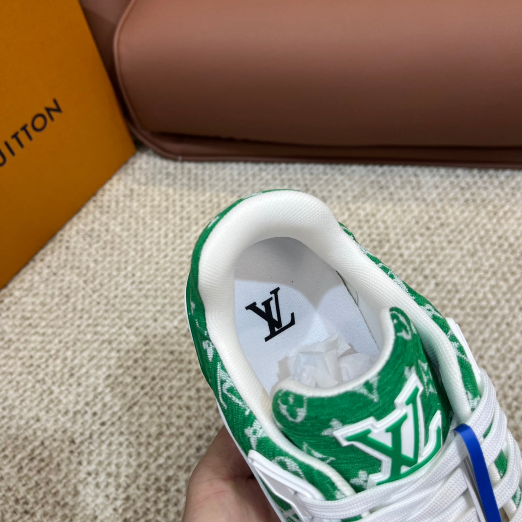 Louis Vuitton Trainer Green Monogram Textile