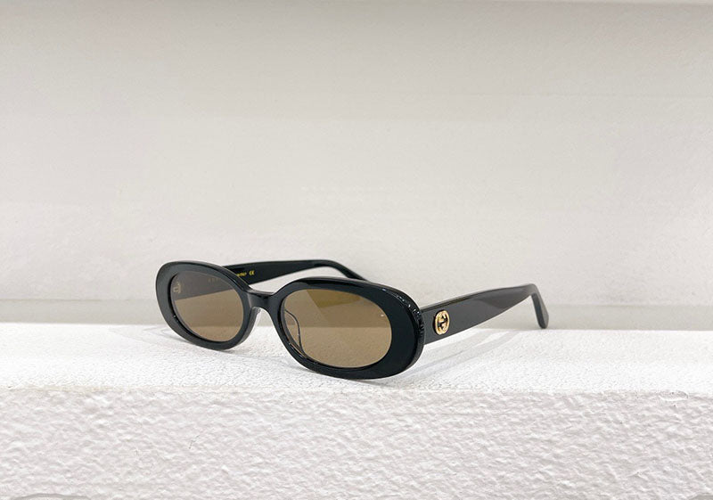 Gucci Oval-frame Sunglasses