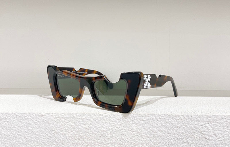 OFF-WHITE Cannes Cut-Out Cat-Eye Sunglasses