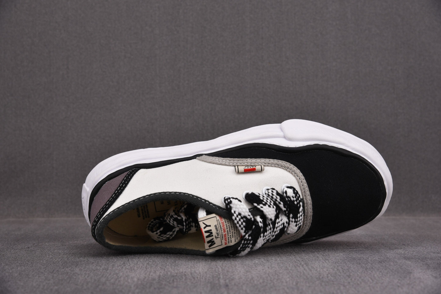 Maison Mihara Yasuiro Baker OG Sole Multicolor Low Black / White