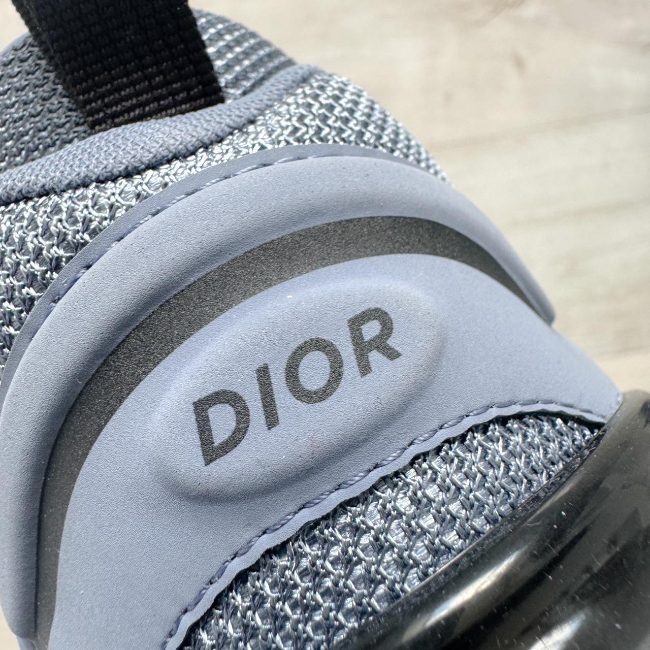 Dior B32 'Blue'