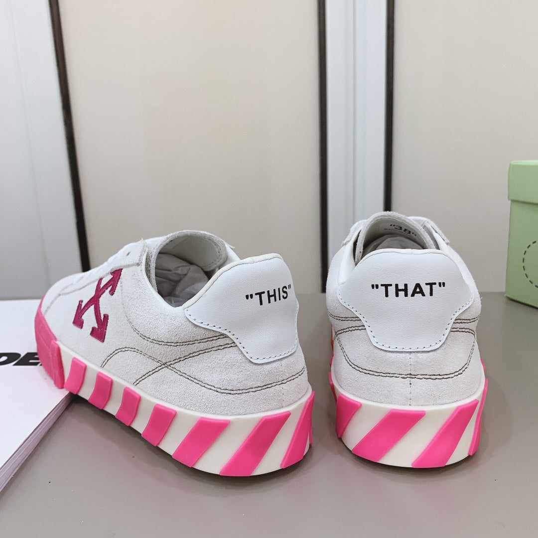 Off-White Wmns Arrow Vulcanized Low 'White Fuchsia'