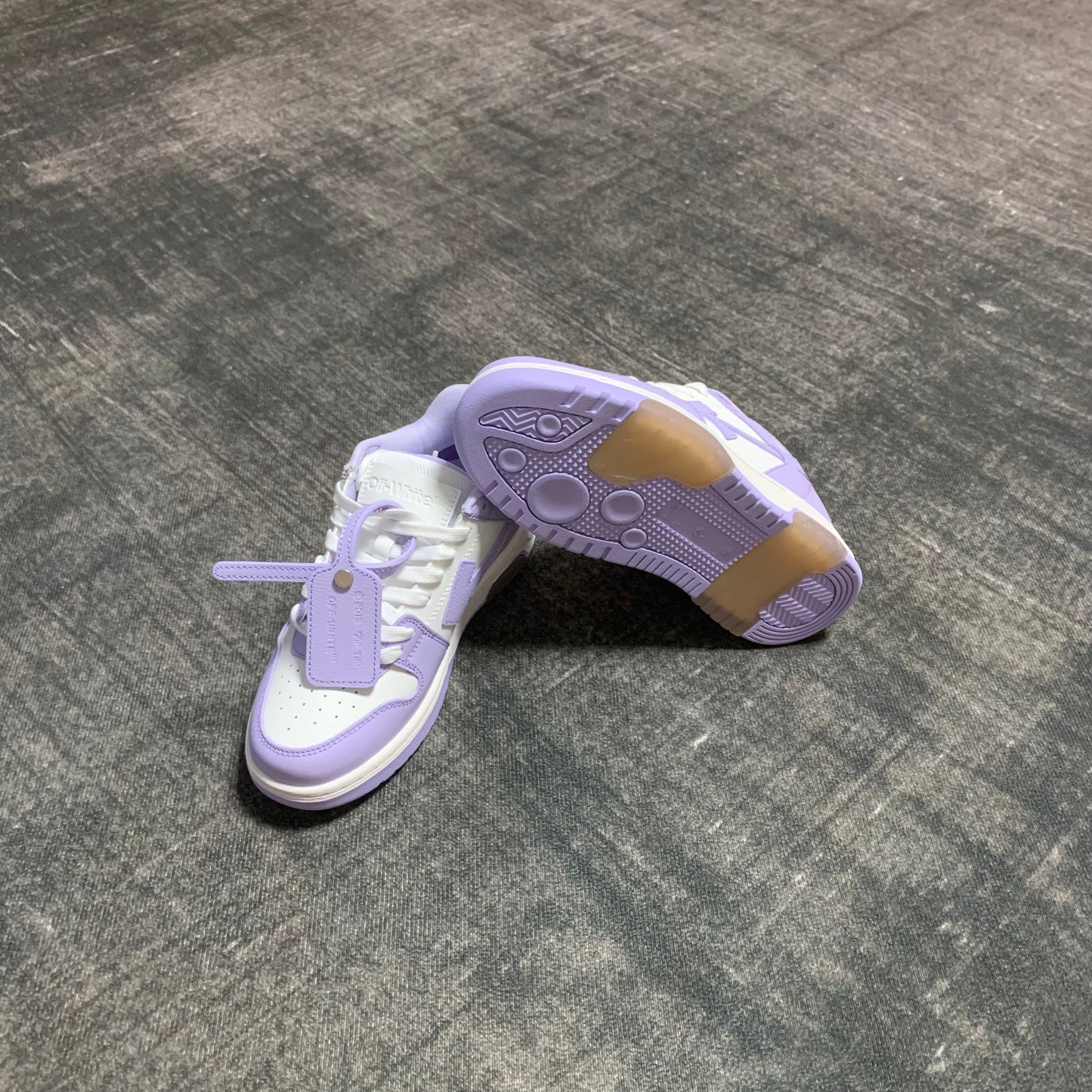 Off-White Out of Office White Lila