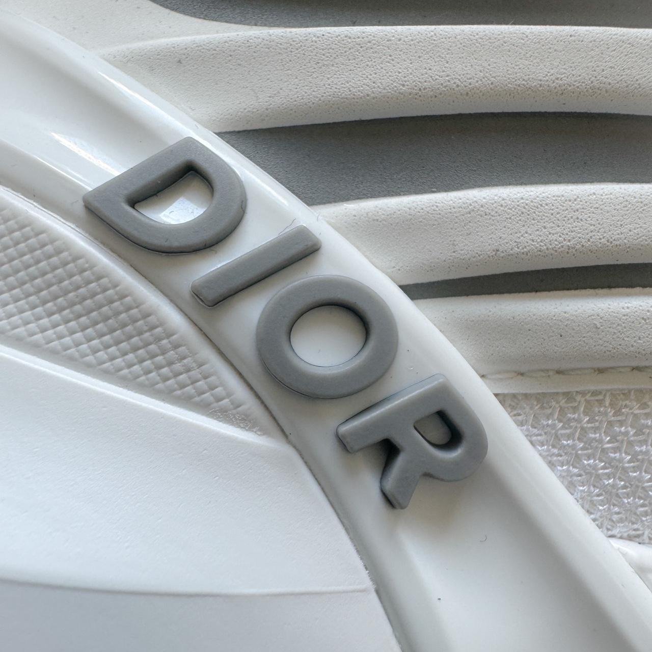 Dior B32 'White'