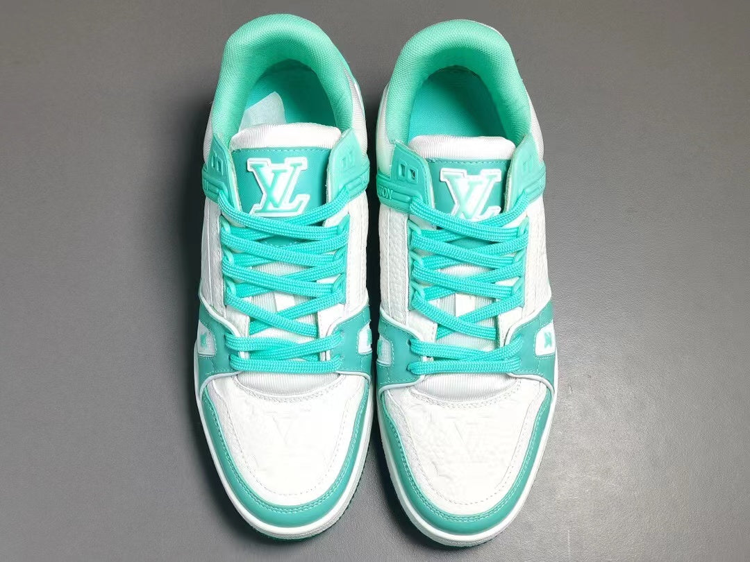 LV Trainer Green White