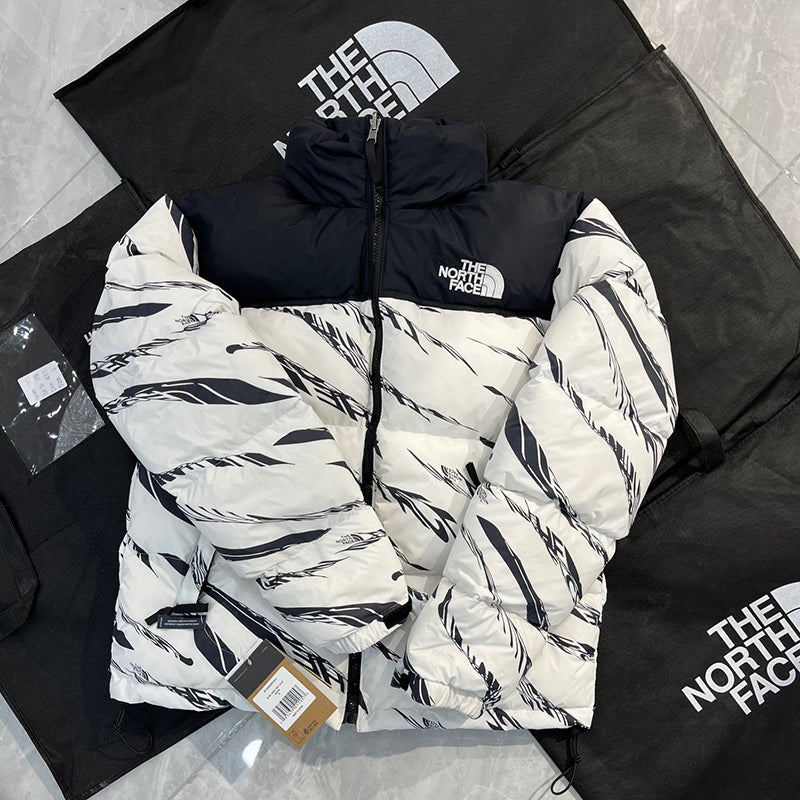 THE NORTH FACE 1996 NUPSET ZEBRA LOGO PATTERN JACKET WHITE