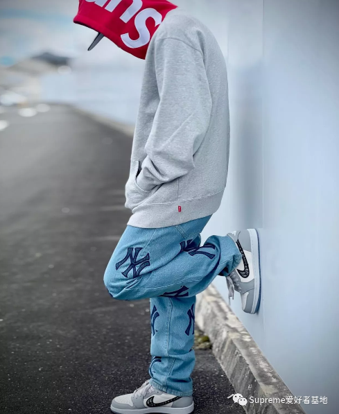 SUP 21FW CONTRAST HOODED SWEATSHIRT Red Grey