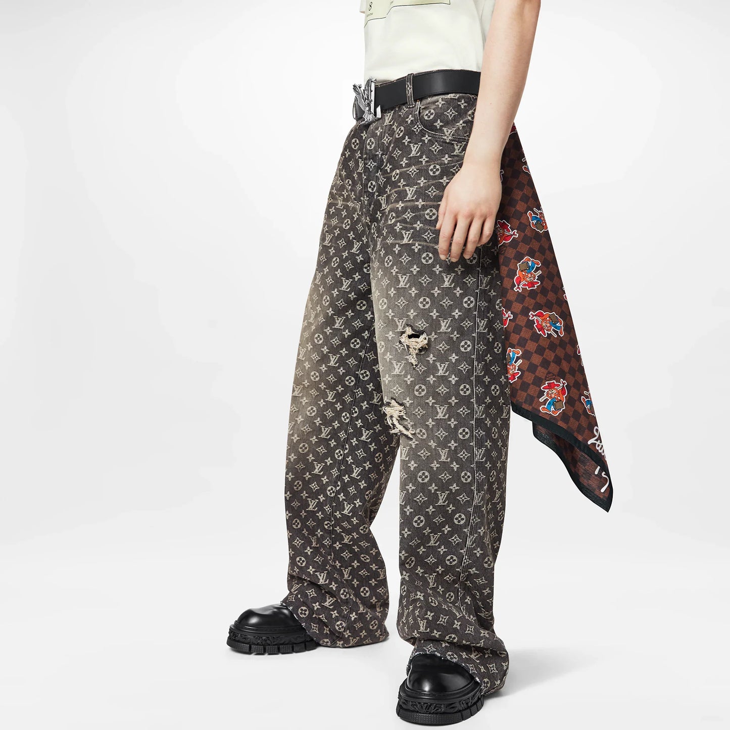 LOUIS VUITTON BAGGY DENIM MONOGRAM PANTS