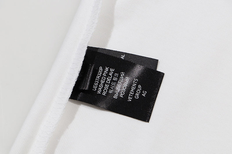 VETEMENTS Graphic-print T-shirt | White