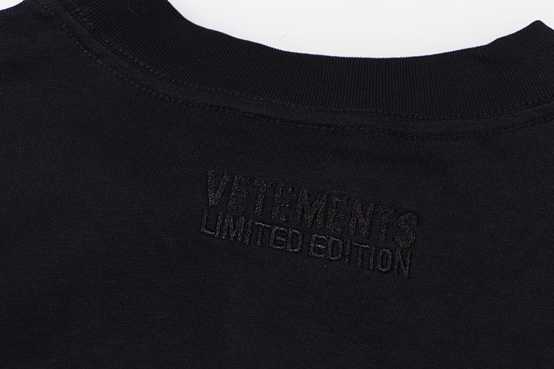 VETEMENTS Campaing T-shirt | Black