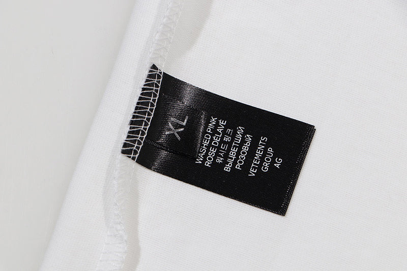 VETEMENTS Scribbled Car/Heart T-shirt | White